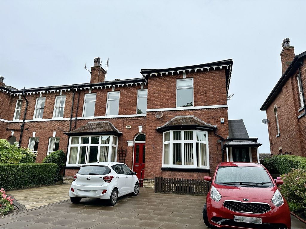 3 bed flat for sale in Albert Road, Southport, Merseyside. PR9, £ ...