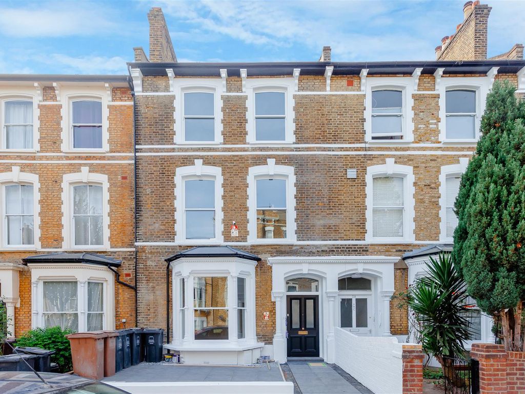 3 bed flat for sale in Farleigh Road, London N16, £1,200,000 Zoopla