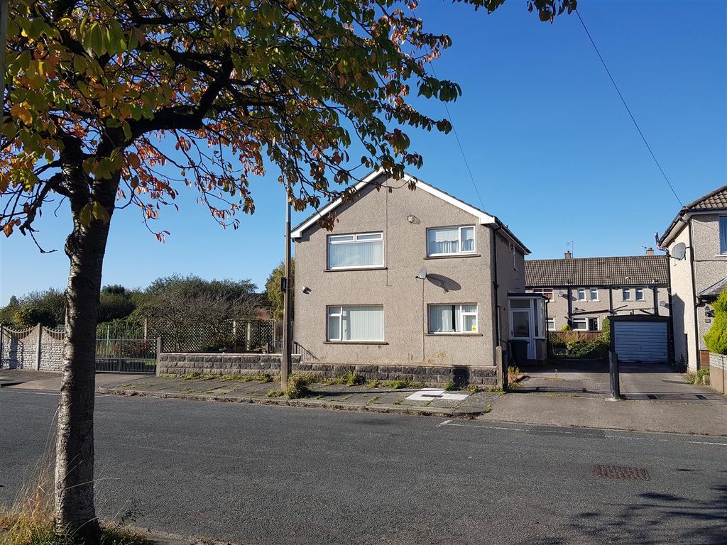 2 bed flat for sale in Essington Avenue, Morecambe LA4 Zoopla