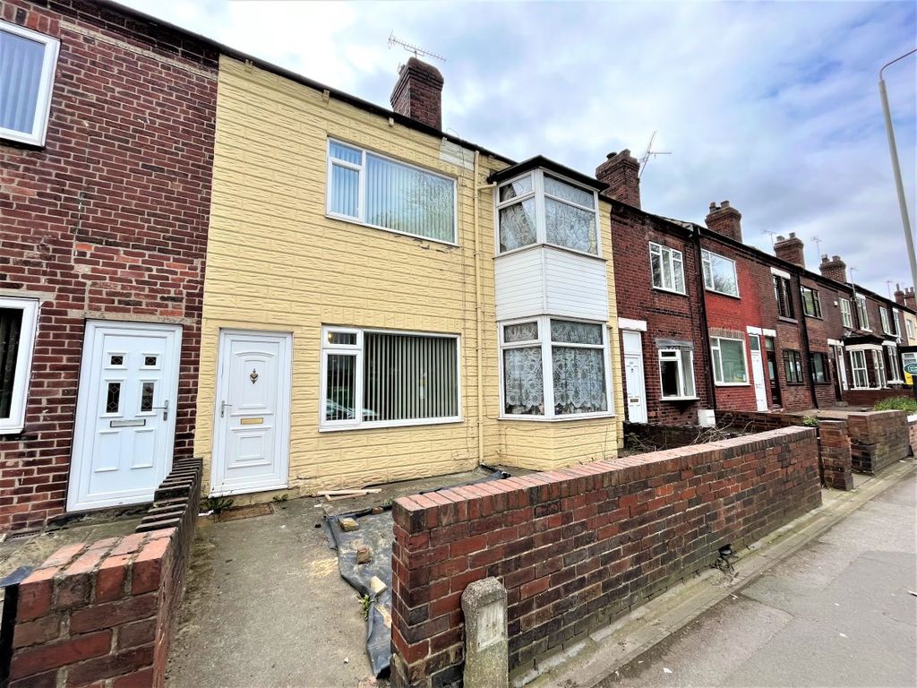 3 bed property to rent in Castleford Road, Normanton WF6 Zoopla