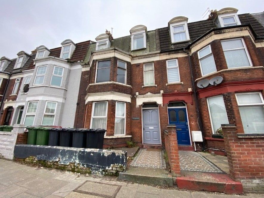 8 bed terraced house for sale in 36 Northgate Street, Great Yarmouth