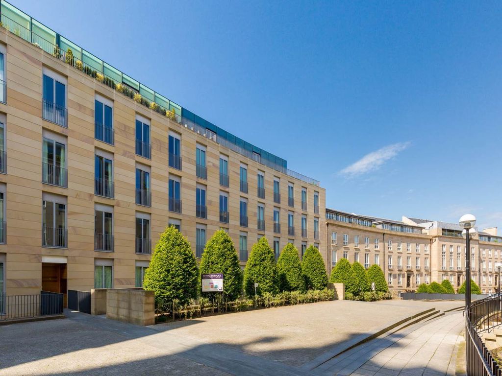 St Vincent Place, New Town, Edinburgh EH3  