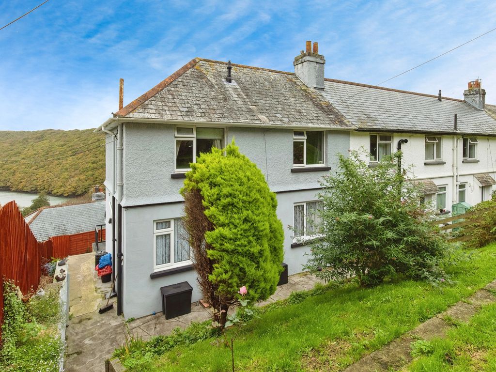 2 bed end terrace house for sale in Woodlands View, Looe, Cornwall PL13