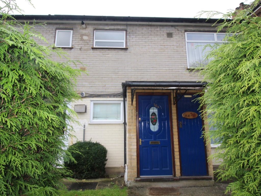 2 bed flat to rent in Whitworth Road, London SE25 Zoopla