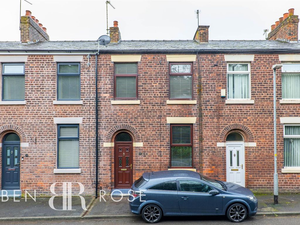 3 bed terraced house for sale in Kittlingbourne Brow, Higher Walton