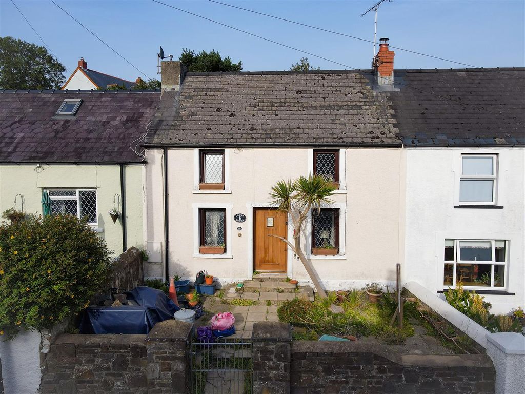 2 bed cottage for sale in Court House, 18 Main Street, Llangwm SA62, £