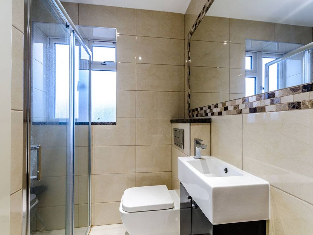 2 bed flat to rent in Mitcham Road, Mitcham, Croydon CR0 Zoopla