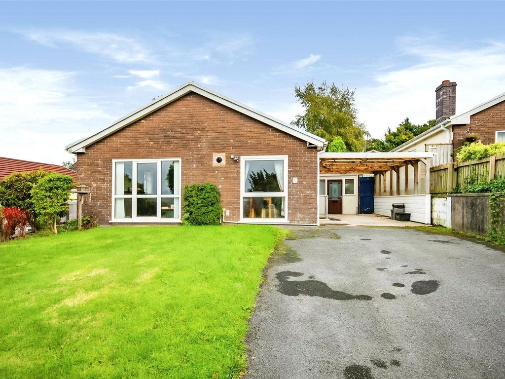 3 bed bungalow for sale in Maes Dolau, Idole, Carmarthenshire SA32, £230,000 Zoopla