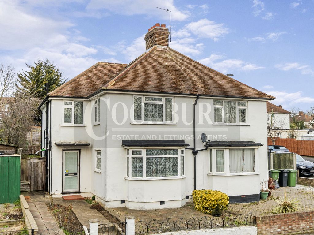 3 bed semidetached house for sale in Winlaton Road, Bromley BR1 Zoopla