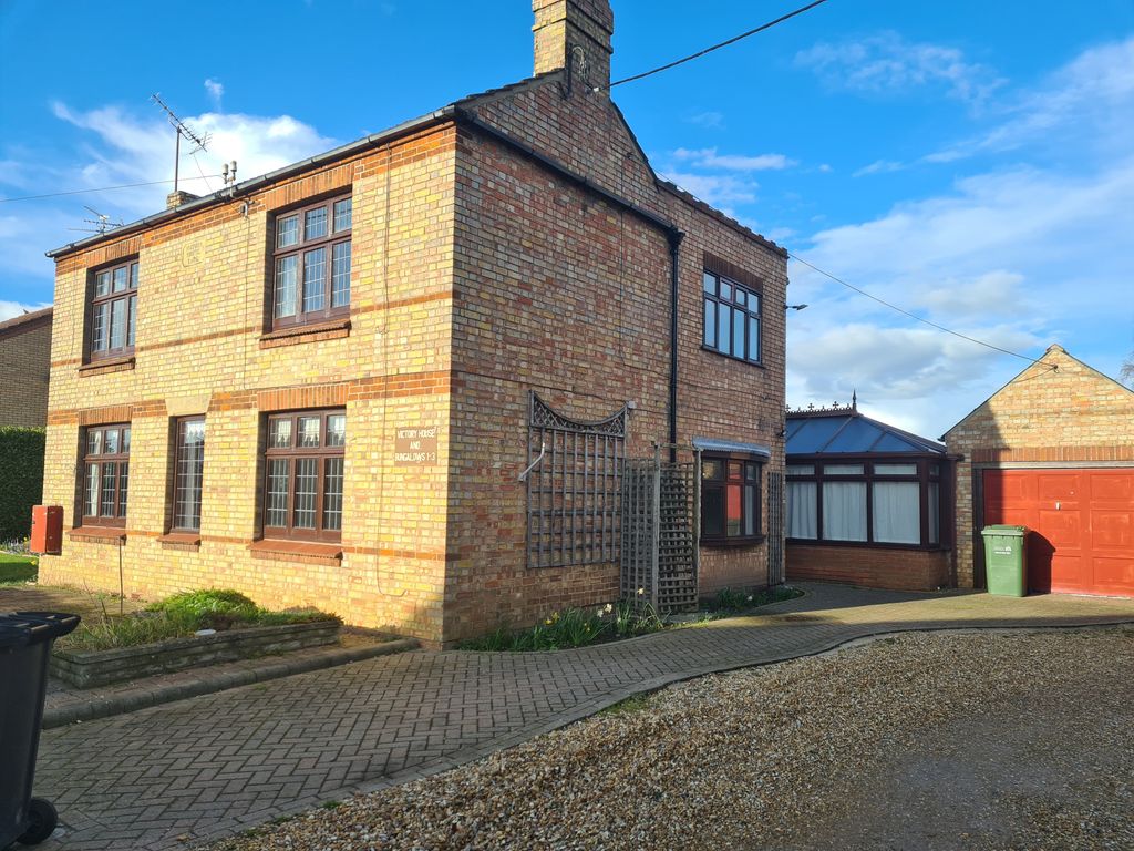4 bed detached house to rent in Pius Drove, Upwell, Wisbech PE14 Zoopla