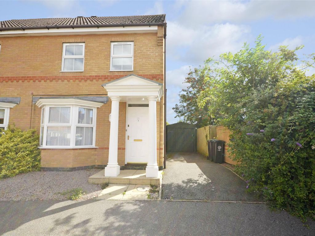 3 bed semidetached house to rent in Monmouth Close, Thrapston