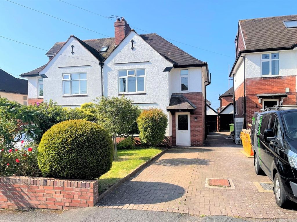 3 bed semidetached house for sale in Avondale Road, Heavitree, Exeter