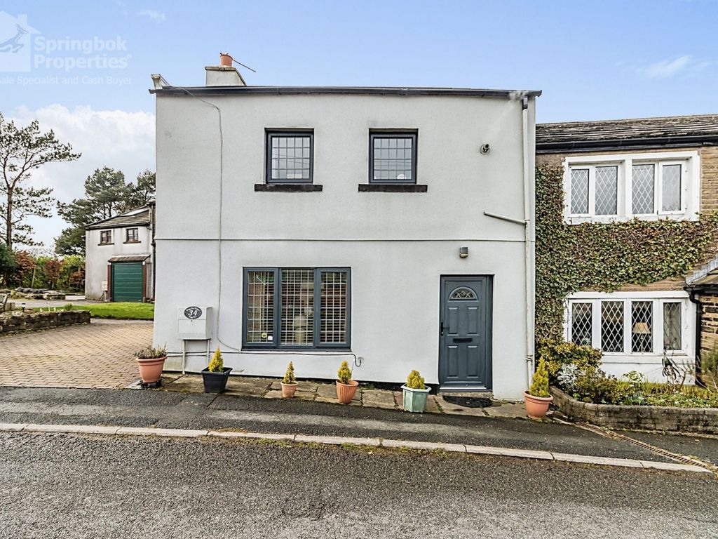 1 bed terraced house for sale in Cragg Lane, Bradford, West Yorkshire