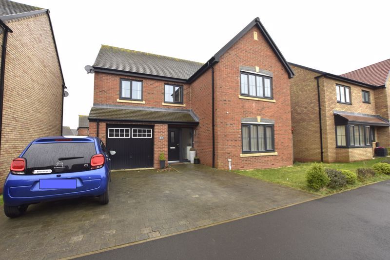 4 bed detached house for sale in Stable Close, Killingworth, Newcastle