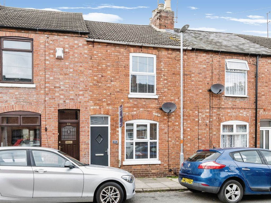 2 bed terraced house for sale in Junction Road, Northampton NN2 Zoopla