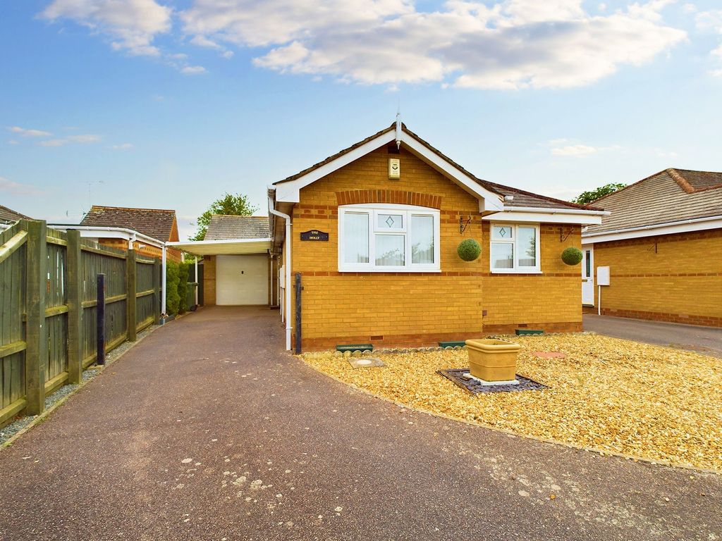 2 bed detached bungalow for sale in The Maltings, Sawtry PE28 Zoopla