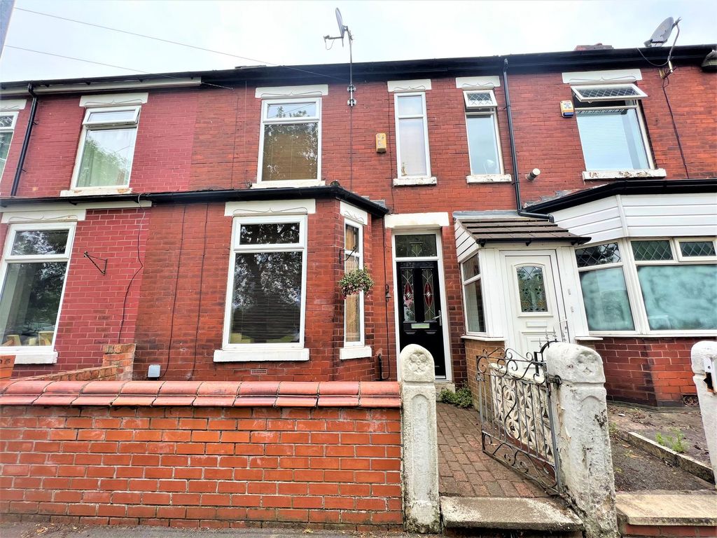 3 bed terraced house for sale in Stanley Road, Eccles M30 Zoopla