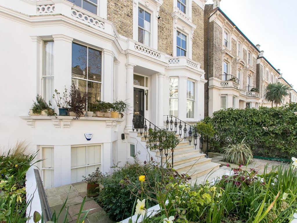 2 bed flat for sale in Oxford Gardens, London W10, £800,000 Zoopla