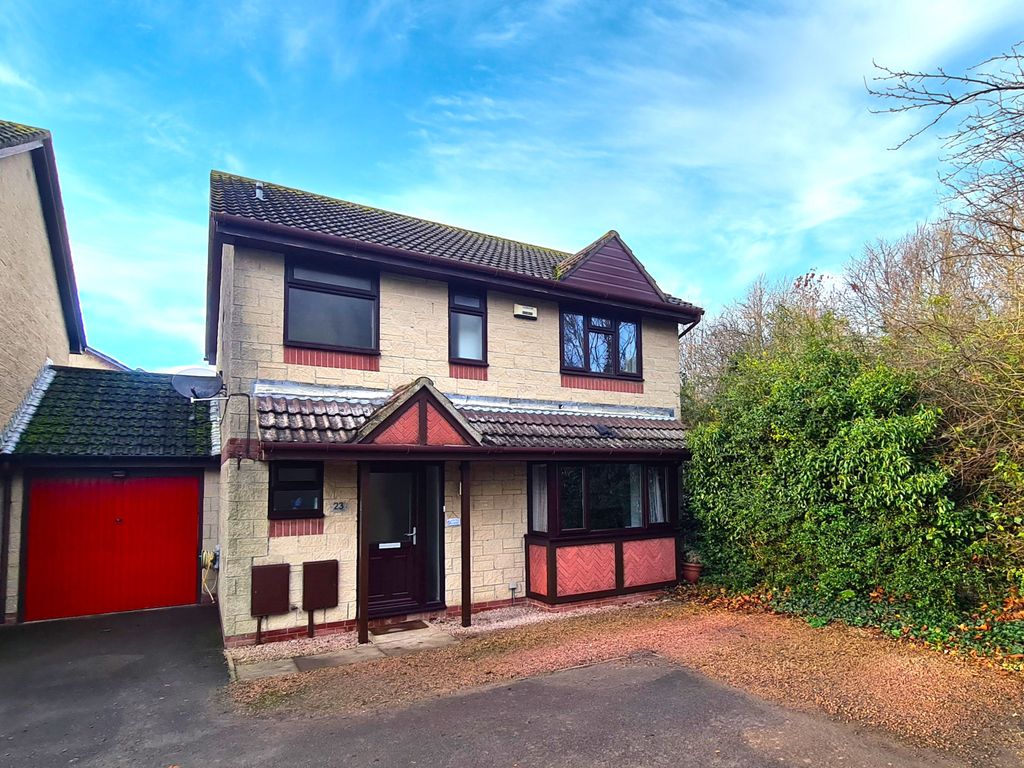 3 bed detached house for sale in Hampton Place, Churchdown, Gloucester GL3, £360,000 Zoopla