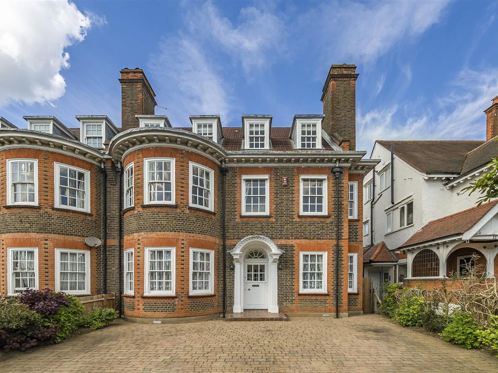 6 bed semidetached house for sale in Cranes Drive, Surbiton KT5, £