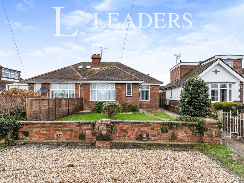 2 bed bungalow to rent in Chaucer Avenue, Rustington, Littlehampton