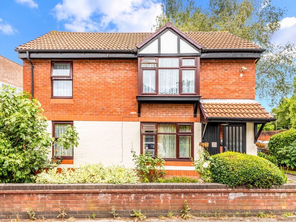 1 bed property for sale in Prospect Place, Epsom KT17 Zoopla