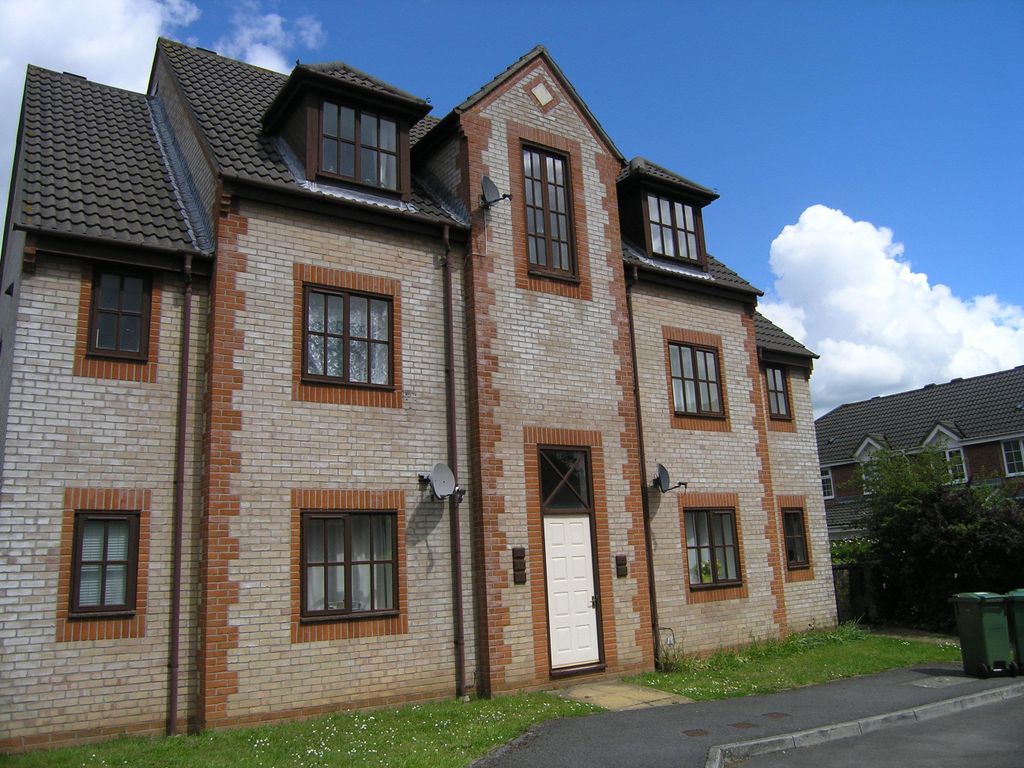 1 bed flat to rent in Lansdown Grove, Chippenham SN15 Zoopla