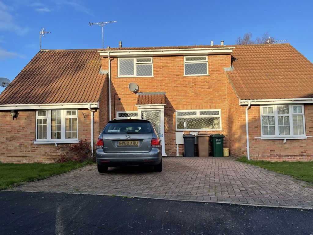2 bed terraced house for sale in Bradshaw Meadow, Hatton, Derby DE65