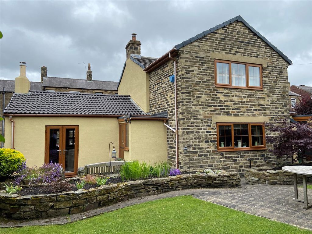 3 bed cottage for sale in Greenside Road, Mirfield WF14 Zoopla