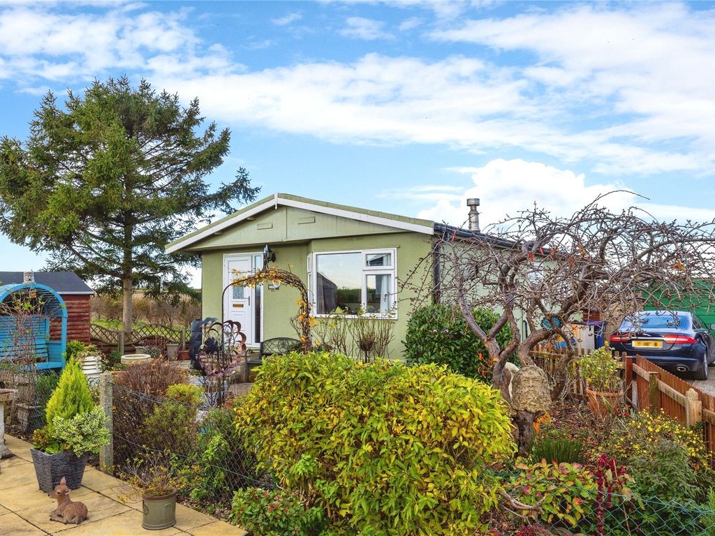 3 bed mobile/park home for sale in Stonecliff Park, Prebend Lane