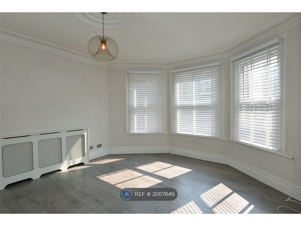 2 bed flat to rent in Marlborough Road, London N22, £1,975 pcm Zoopla