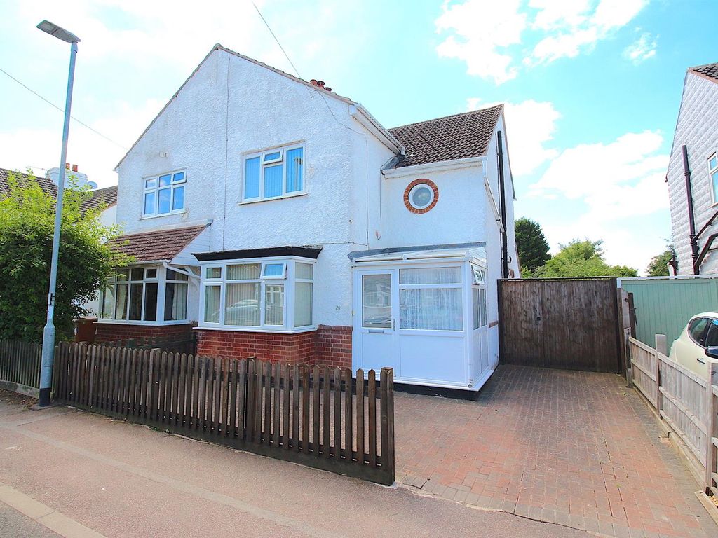 3 bed semidetached house for sale in Central Avenue, Syston LE7 Zoopla