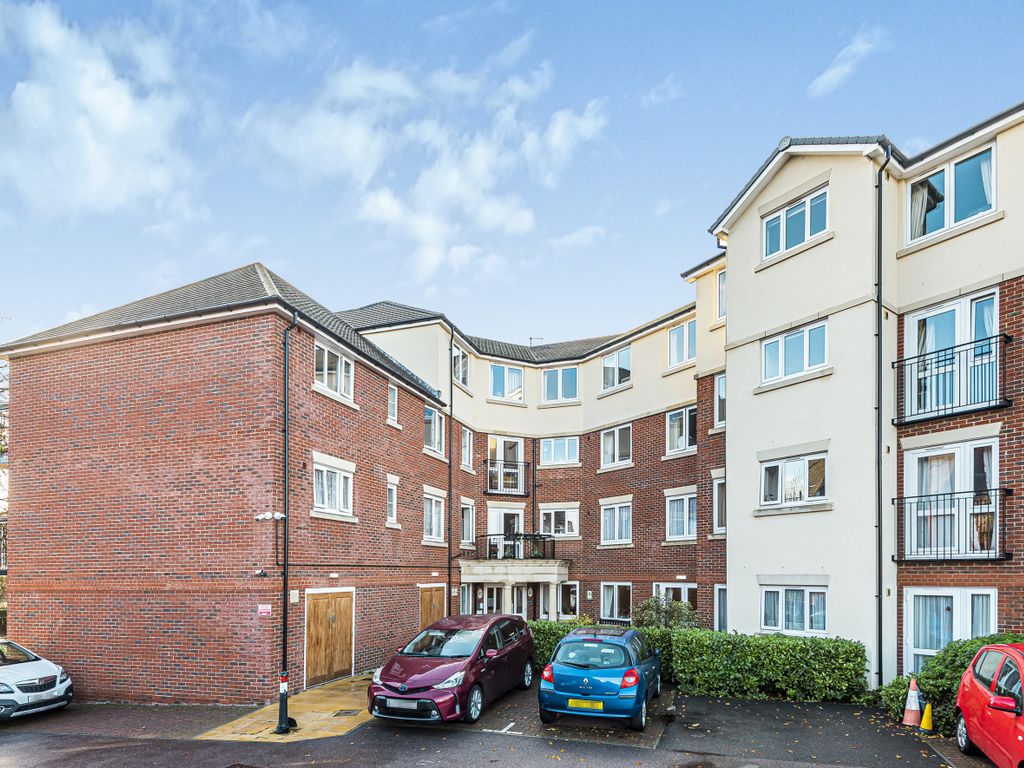 High Street, Orpington BR6  