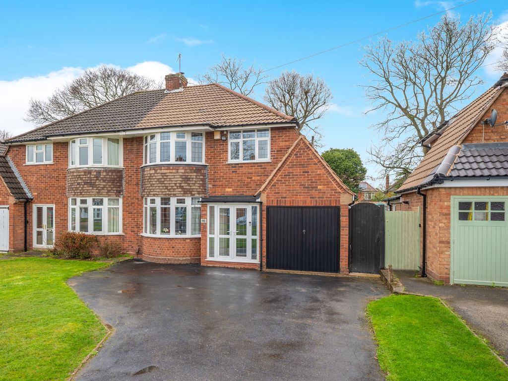 3 bed semidetached house for sale in St. Gerards Road, Shirley