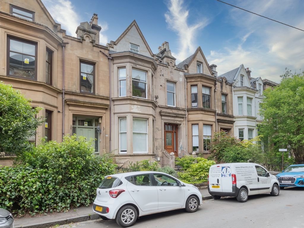 3 bed flat to rent in Cecil Street, Hillhead, Glasgow G12 Zoopla