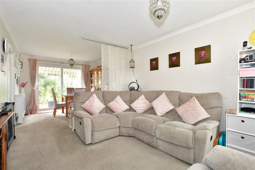 3 bed end terrace house for sale in Jubilee Way, Storrington, Pulborough, West Sussex RH20, £