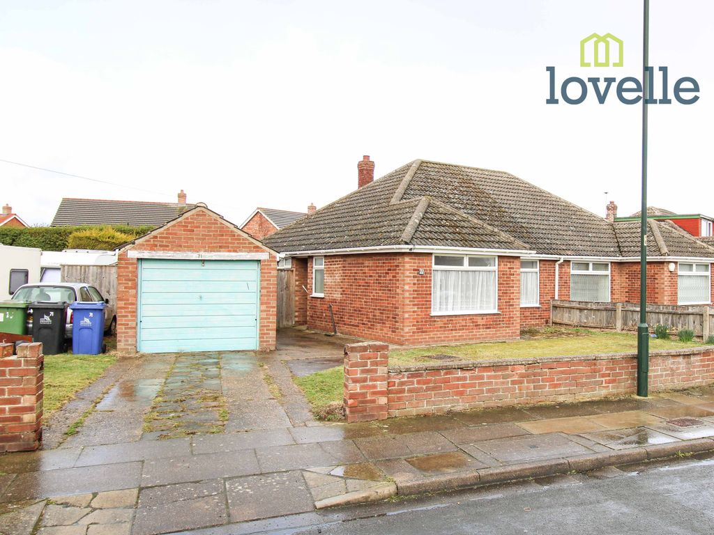 2 bed semidetached bungalow for sale in Worlaby Road, Scartho, Grimsby