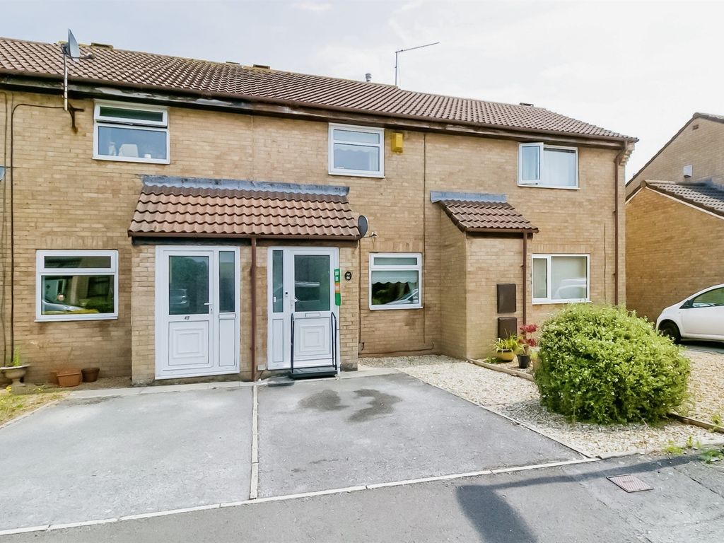 2 bed terraced house for sale in Meadow Vale, Barry CF63 Zoopla