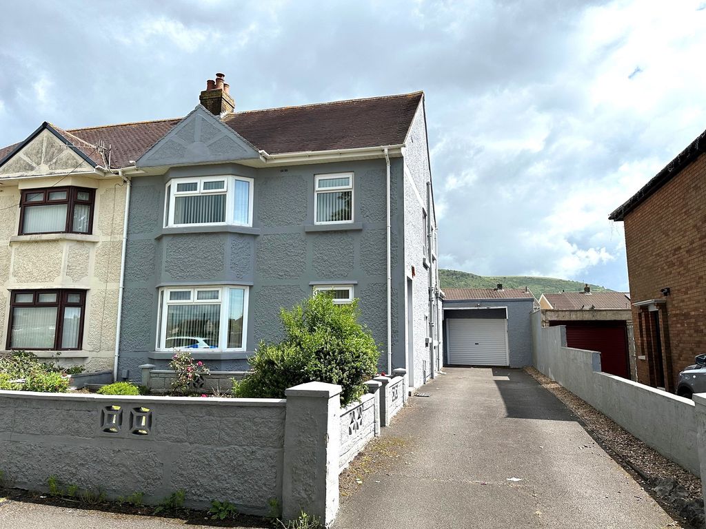 3 bed semidetached house for sale in Vivian Park Drive, Port Talbot, Neath Port Talbot. SA12, £
