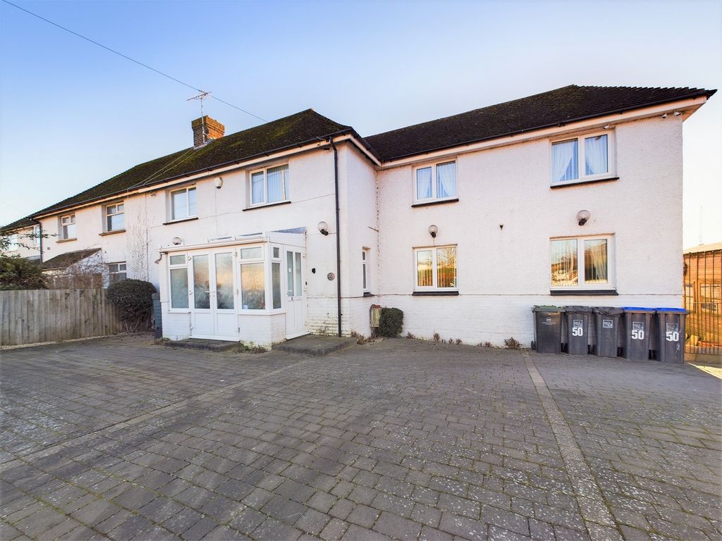 4 bed semidetached house for sale in Middle Road, ShorehamBySea BN43