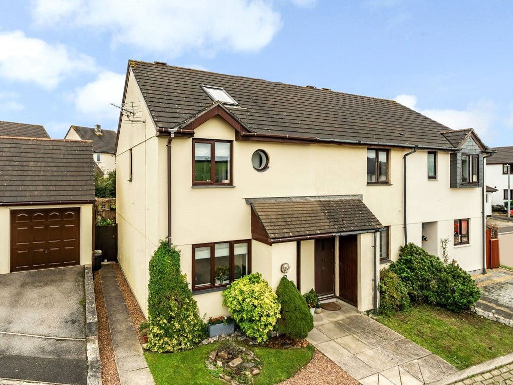 3 bed end terrace house for sale in The Speares, Latchbrook, Saltash