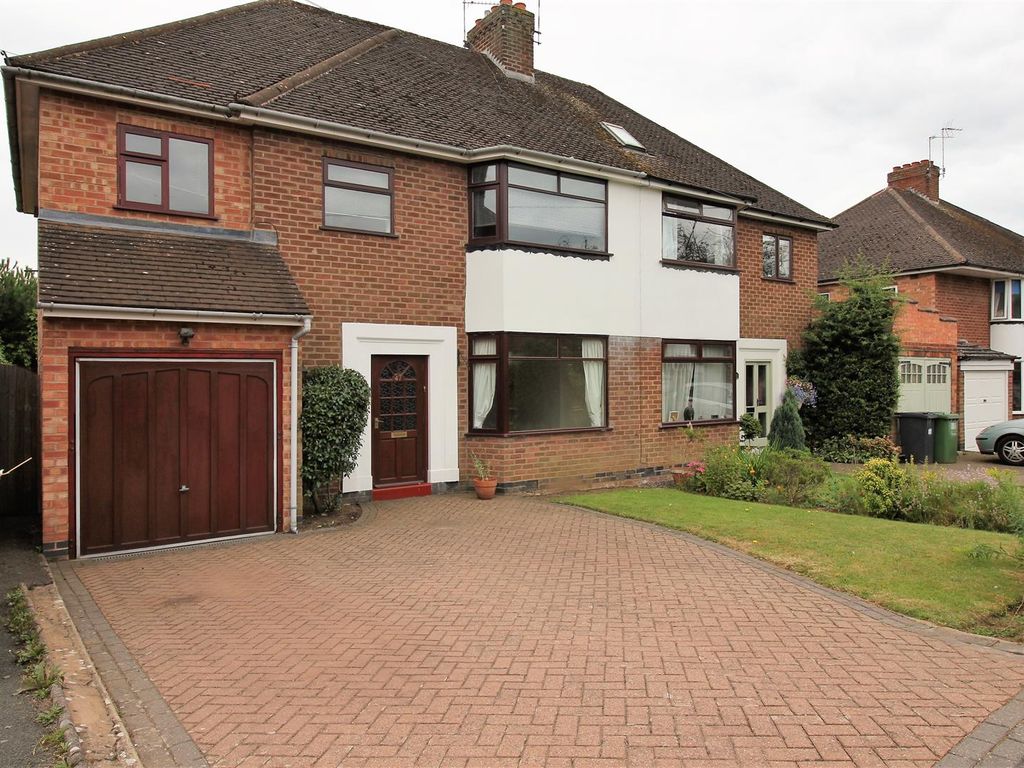 4 bed semidetached house to rent in Highland Road, Leamington Spa CV32