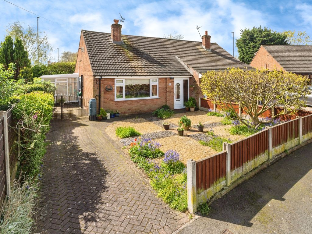 3 bed bungalow for sale in Blandford Road, Great Sankey, Warrington