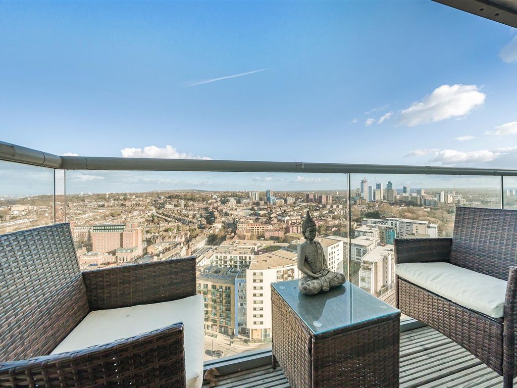 1 bed flat for sale in Distillery Tower, Deptford Bridge SE8 Zoopla