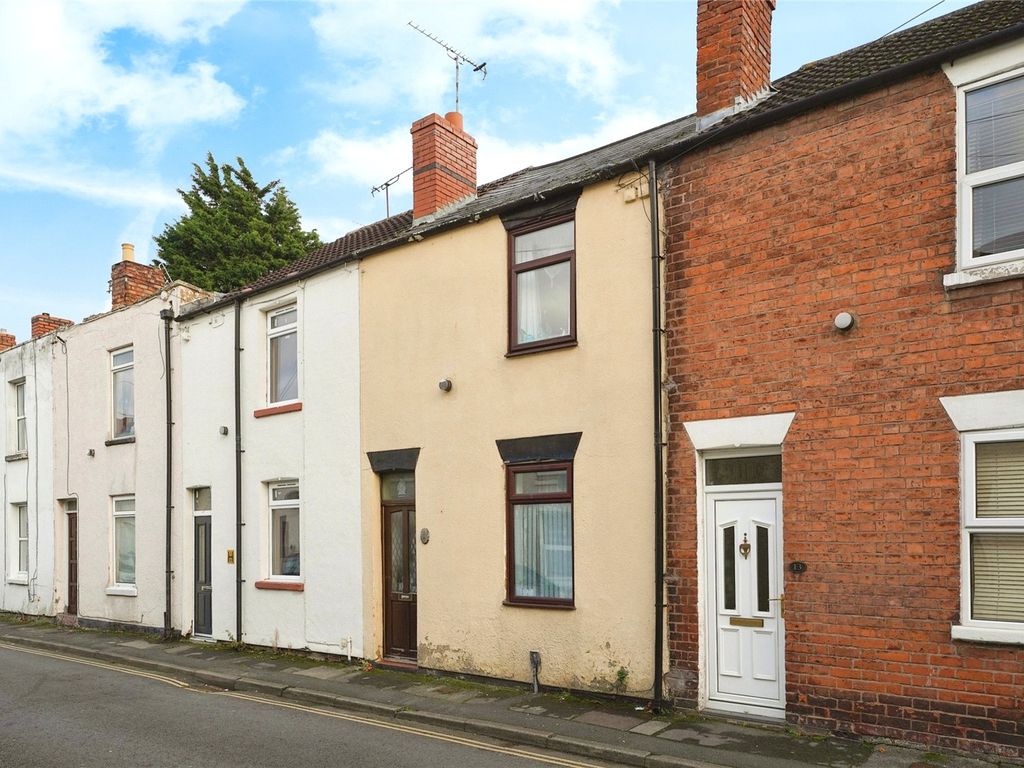 2 bed terraced house for sale in Nelson Street, Gloucester
