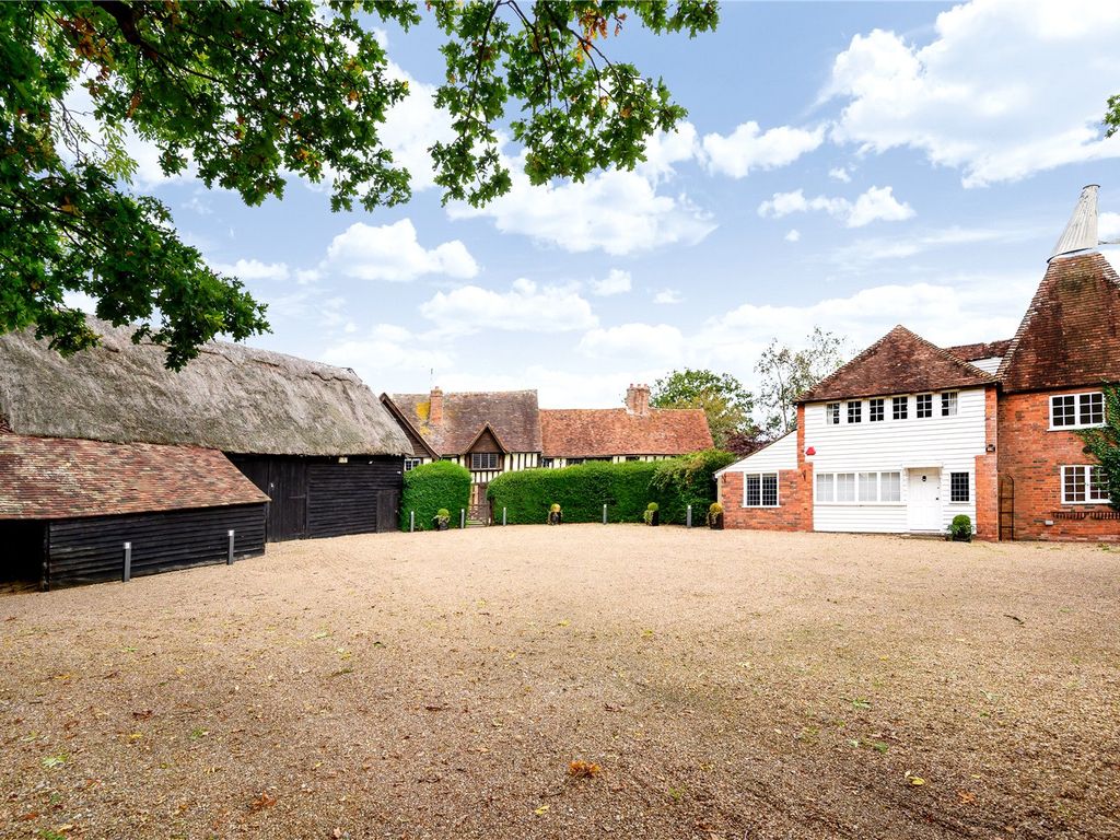 Barnden Farm Bell Lane, Smarden, Ashford, Kent TN27  