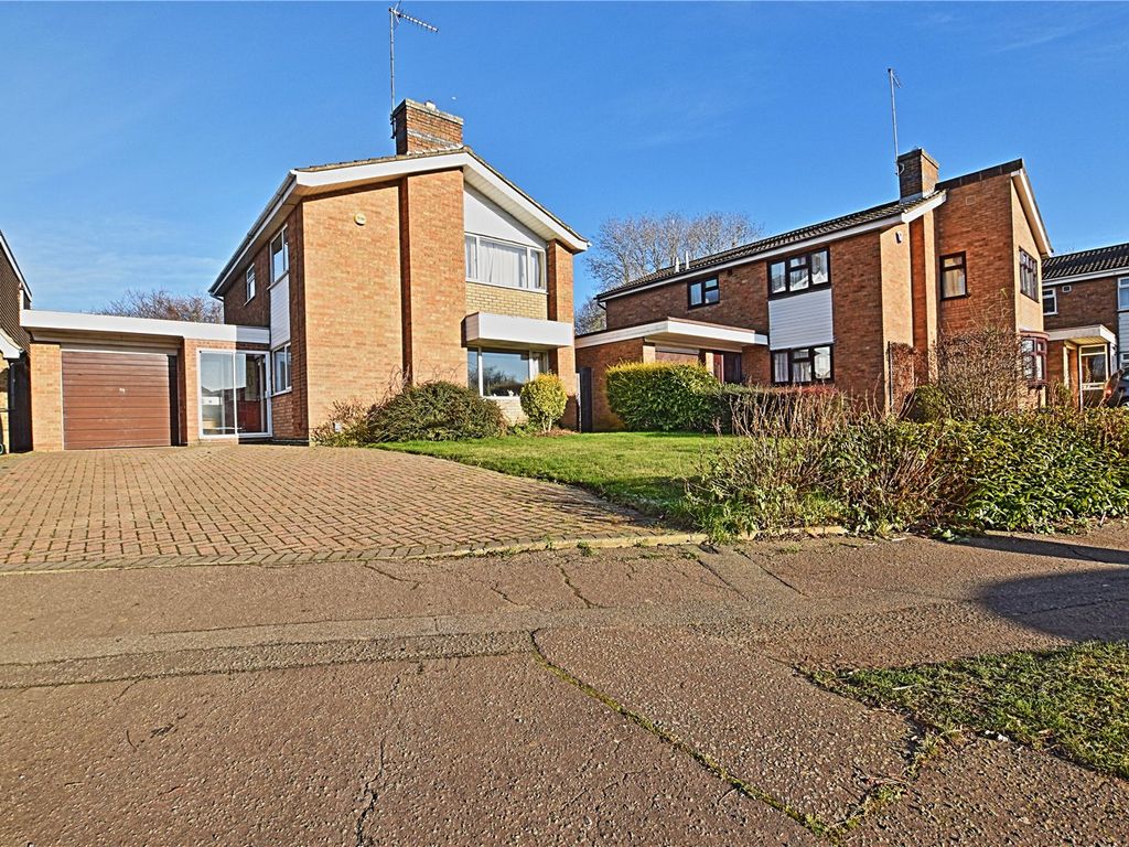 4 bed detached house for sale in Reynard Way, Kingsthorpe, Northampton