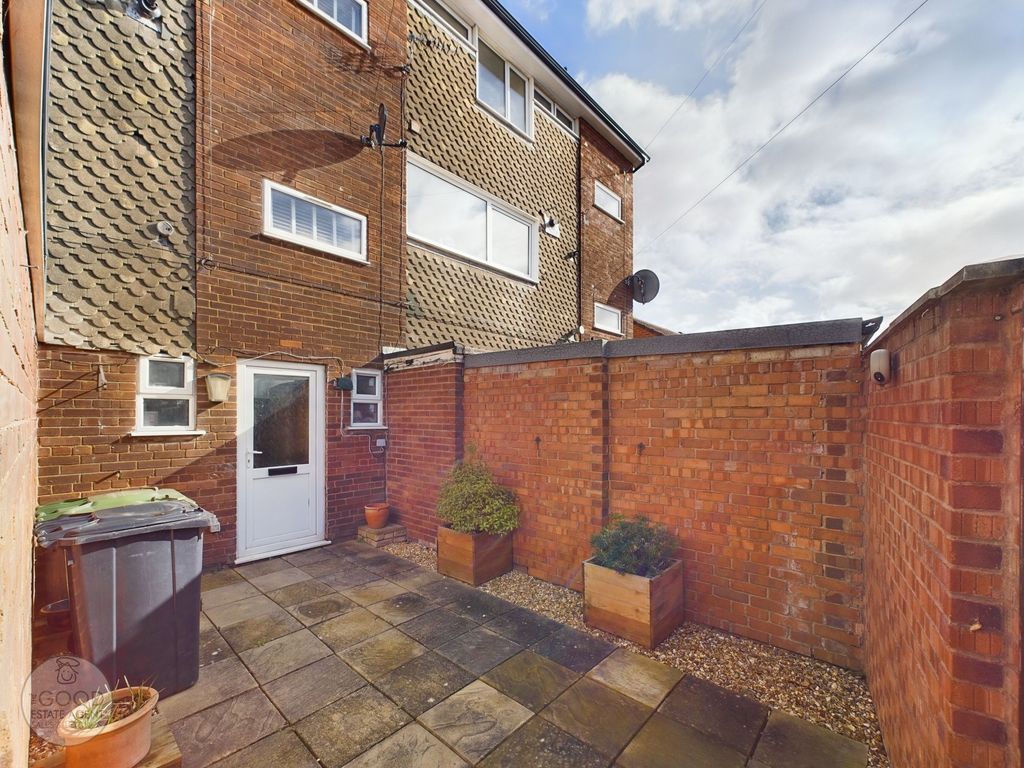 3 bed for sale in College Green, Hereford HR1 Zoopla