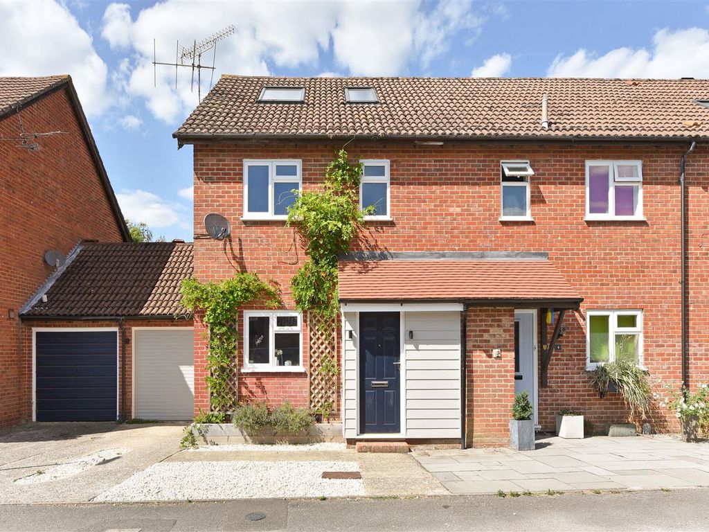 4 bed property for sale in Yeomans Lane, Liphook GU30, £495,000 Zoopla