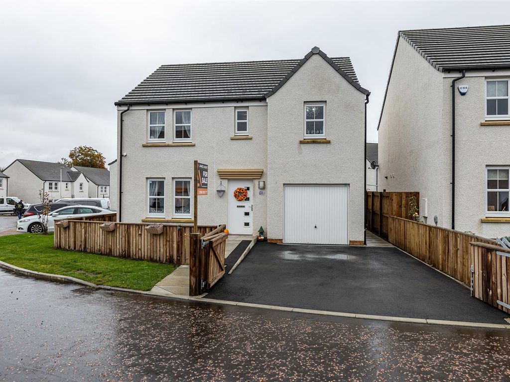 5 bed detached house for sale in Knoll Park Drive, Galashiels TD1, £
